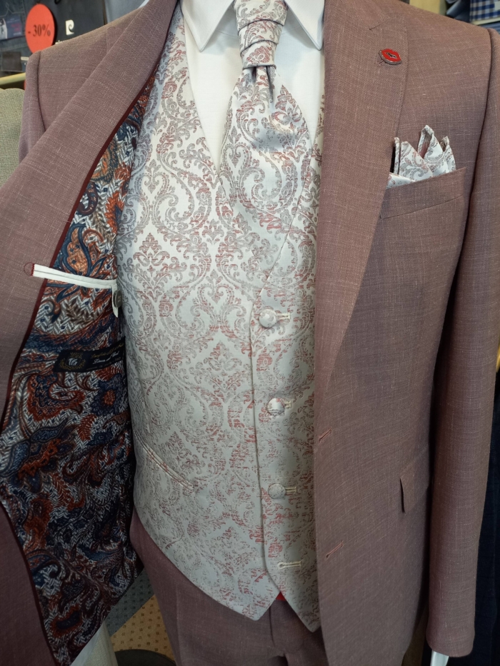 649113711_122218384136091989_8564585021611840793_n